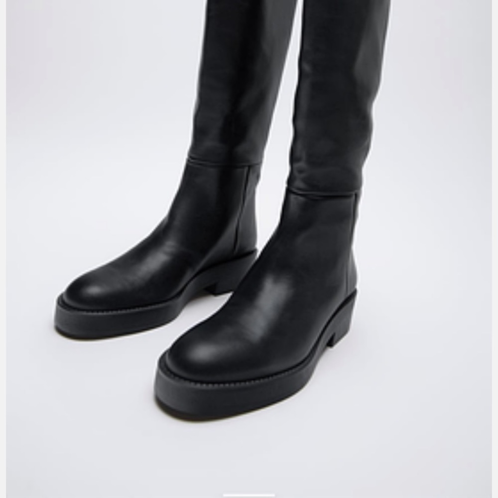 NEW ZARA AIRFIT LOW HEELED LEATHER BLACK BOOTS SZ 8 - Picture 3 of 7
